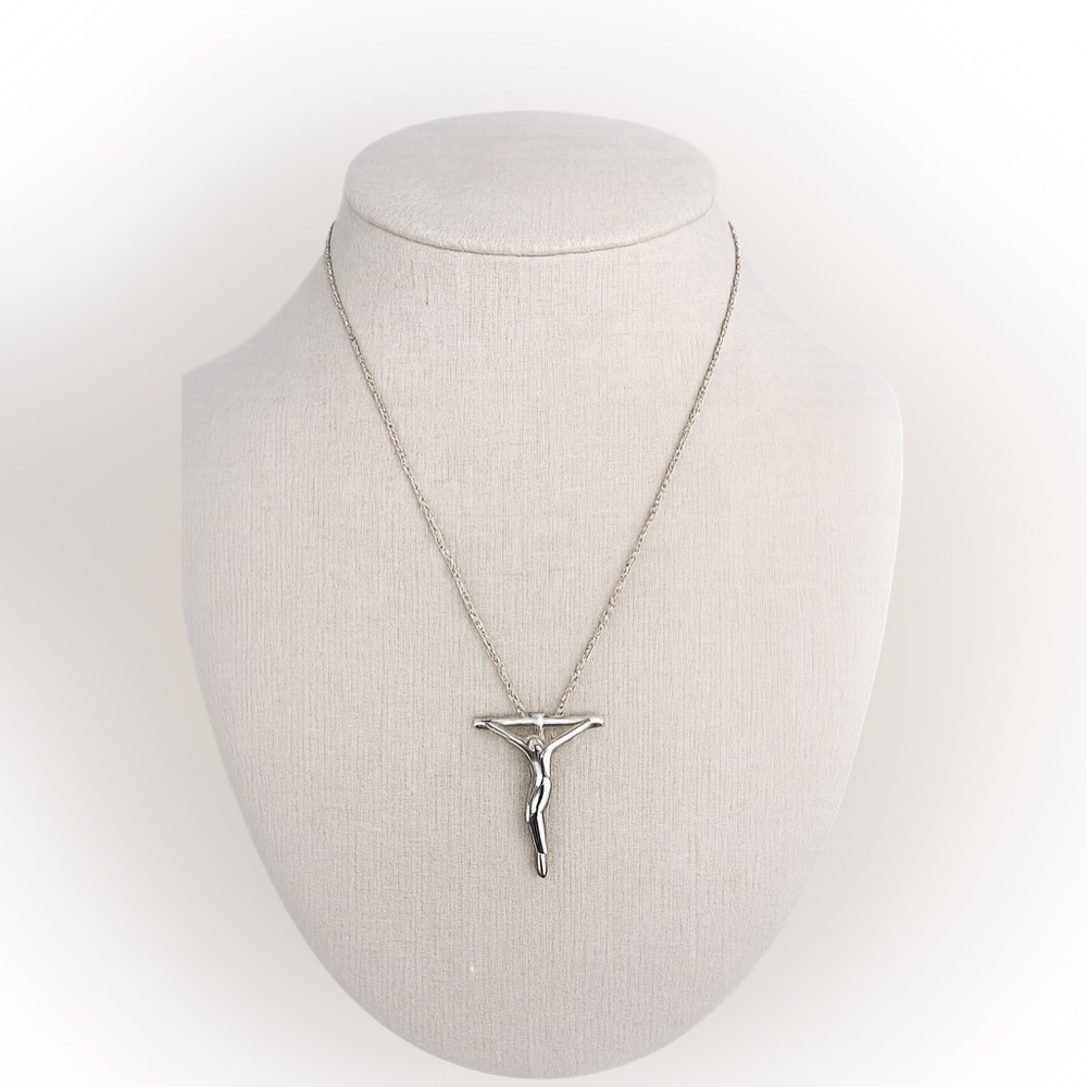 Tiffany & Co. Elsa Peretti 925 Sterling Silver Crucifix Necklace 16”